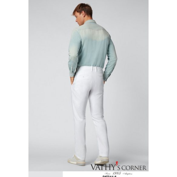 Jacob Cohen Bobby Slim Fit Chino nadrág S 3756 A00 