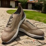 Santoni perforált nubuk sportcipő OPQE10 