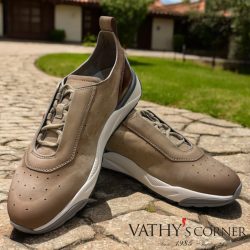 Santoni perforált nubuk sportcipő OPQE10 