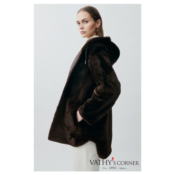 Werner Christ kifordítható báránybőr kabát kapucnival 52 2306 959 Kim