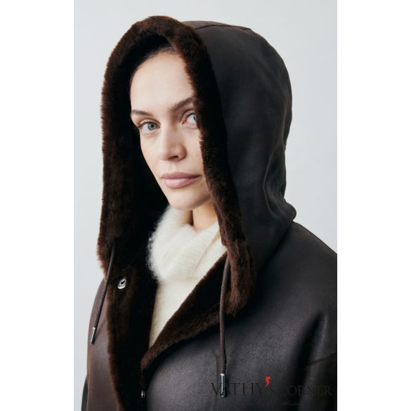 Werner Christ kifordítható báránybőr kabát kapucnival 52 2306 959 Kim