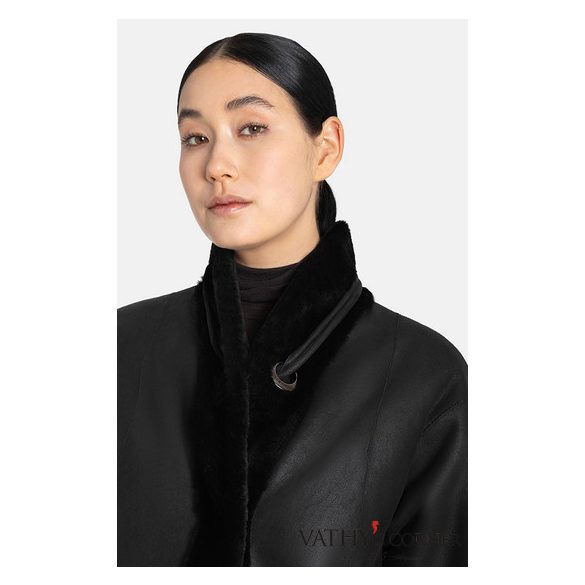 Werner Christ Női kifordítható báránybőr kabát bőrpántokkal 2883 666 Cilia 