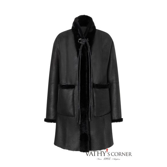 Werner Christ Női kifordítható báránybőr kabát bőrpántokkal 2883 666 Cilia 